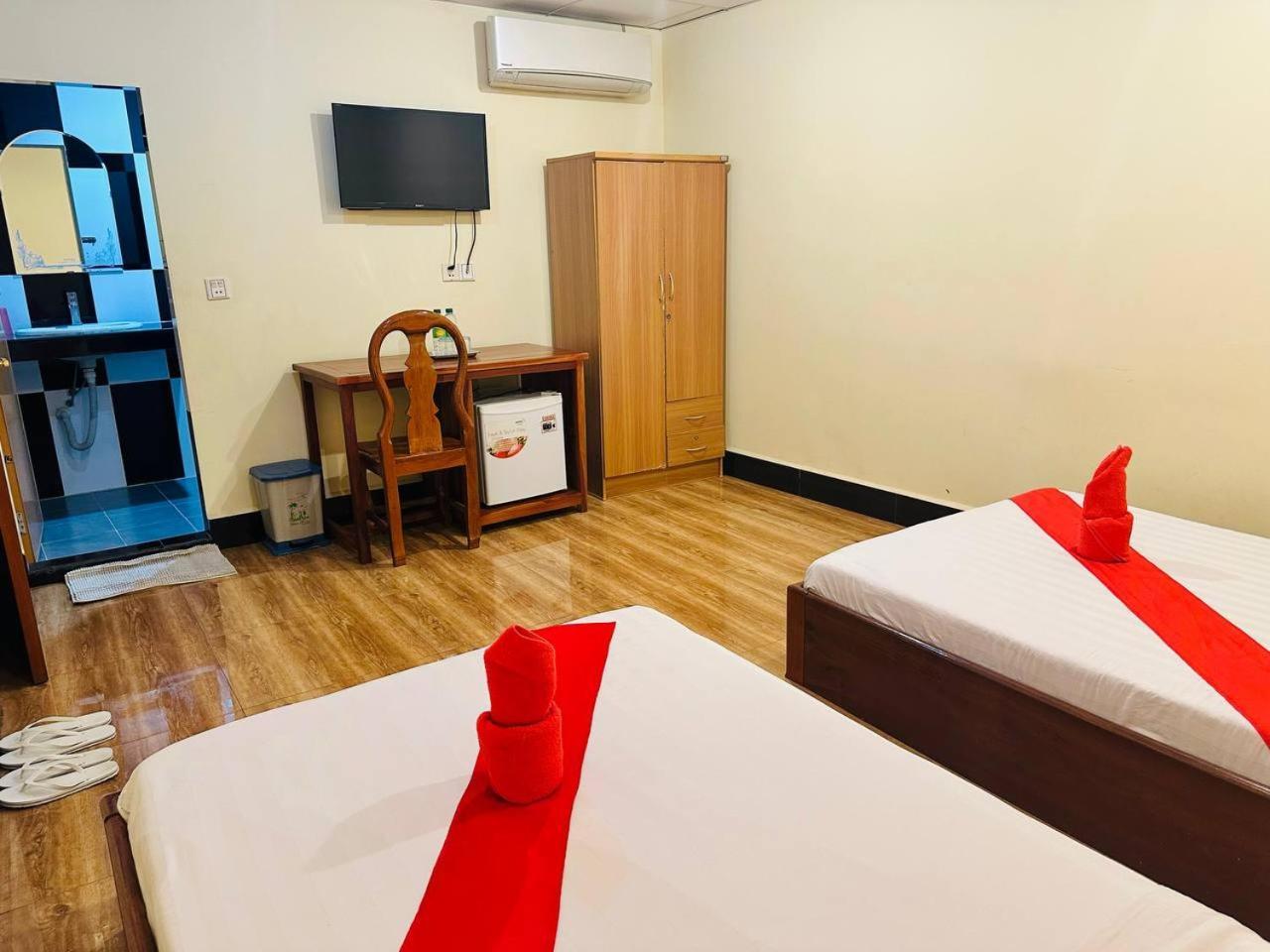 Capitol One Hotell Phnom Penh Eksteriør bilde